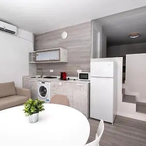 https://premium-malagueta-suite.hotelsinnerja.org